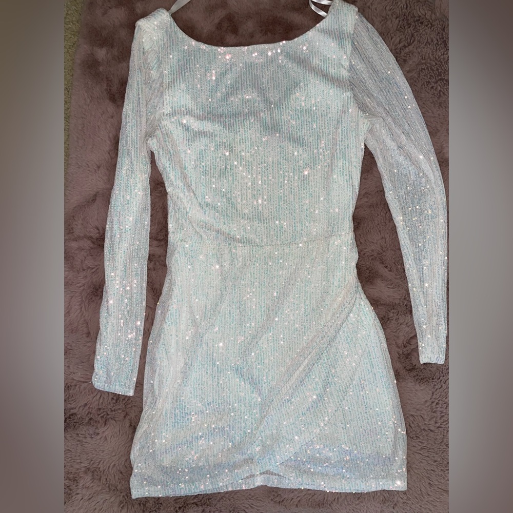 Beautiful White sequin Short Dress
